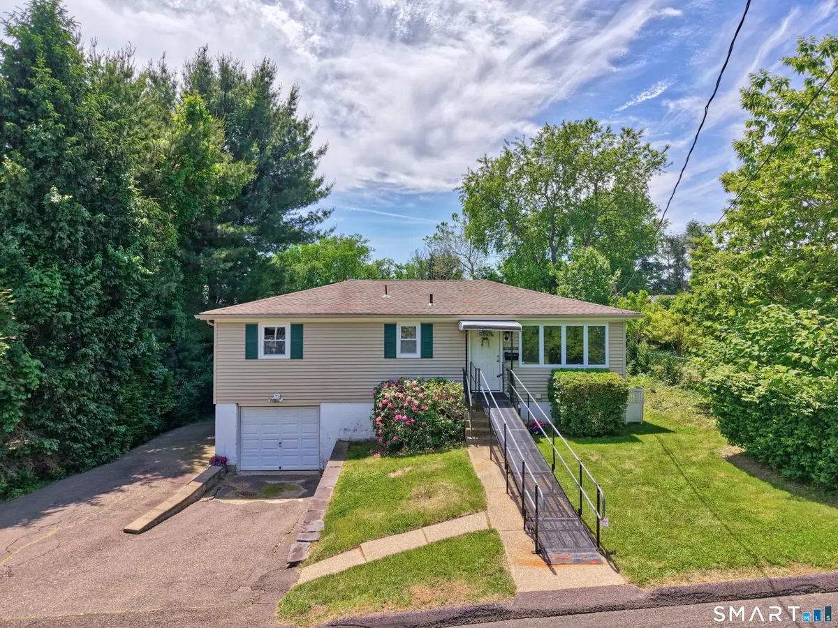 28 Vittorio Street, Watertown, CT 06779 - #1