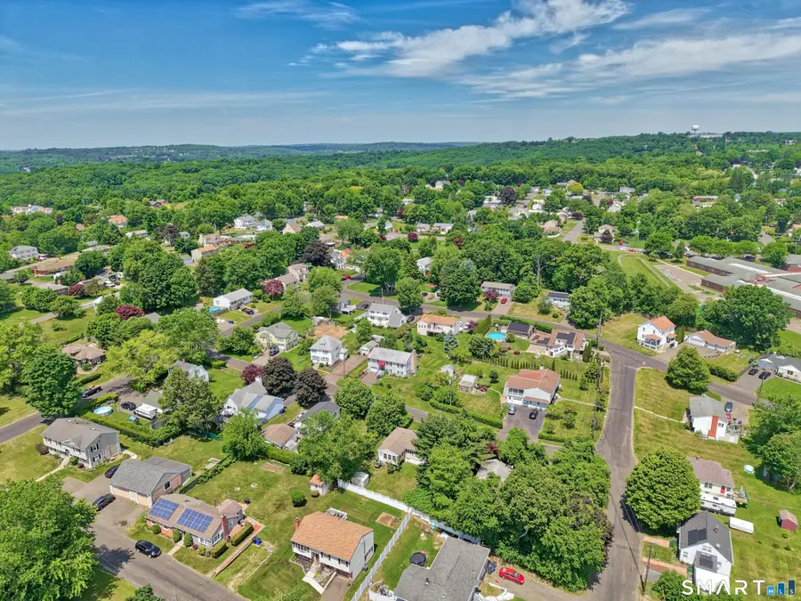 28 Vittorio Street, Watertown, CT 06779 - #3
