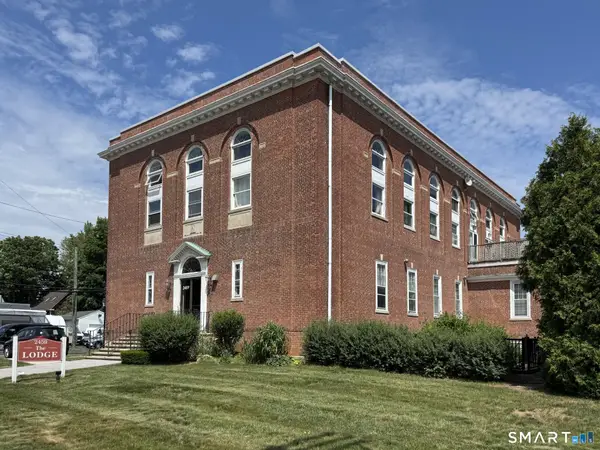 2459 Whitney Avenue #3, Hamden, CT 06518
