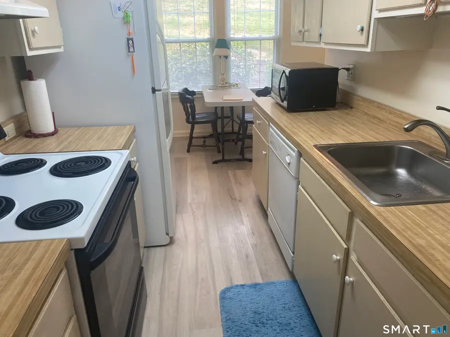 97-99 Park Avenue #72, Danbury, CT 06810 - #3