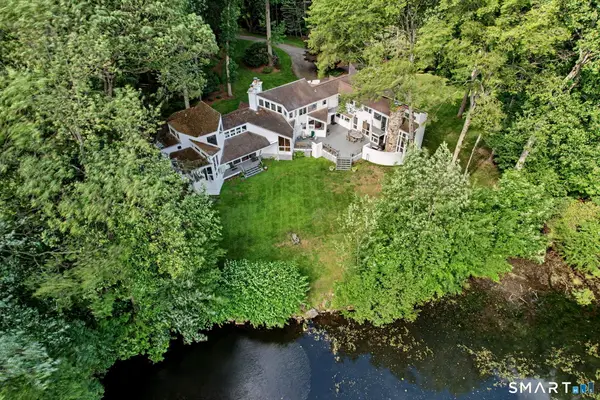 9 Morehouse Lane, Norwalk, CT 06850