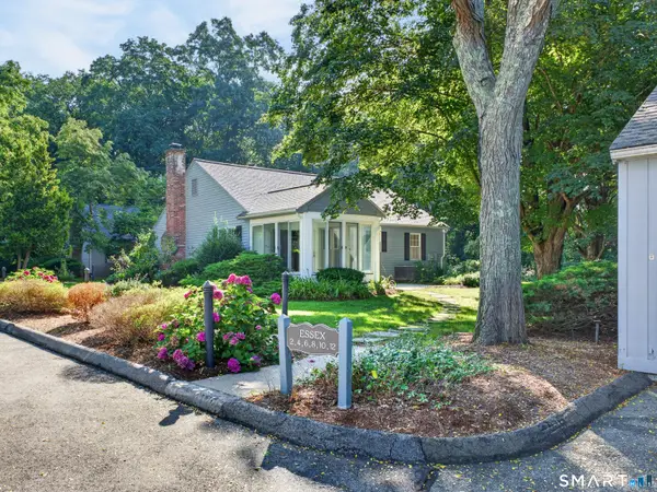 12 Essex Lane #12, Madison, CT 06443