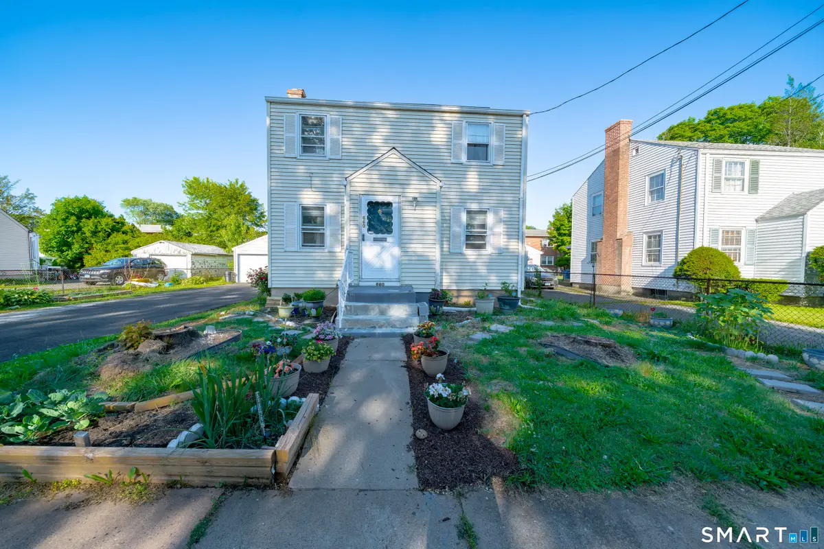 660 Hillside Avenue, Hartford, CT 06106 - #1