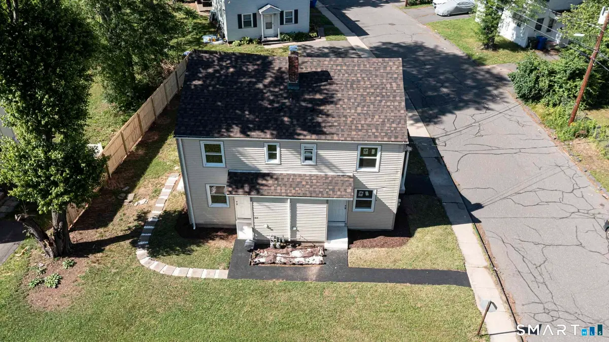 163-165 Woodlawn Circle, East Hartford, CT 06108 - #1