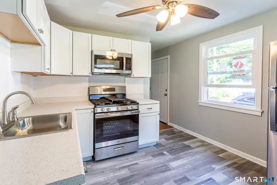 163-165 Woodlawn Circle, East Hartford, CT 06108 - #3