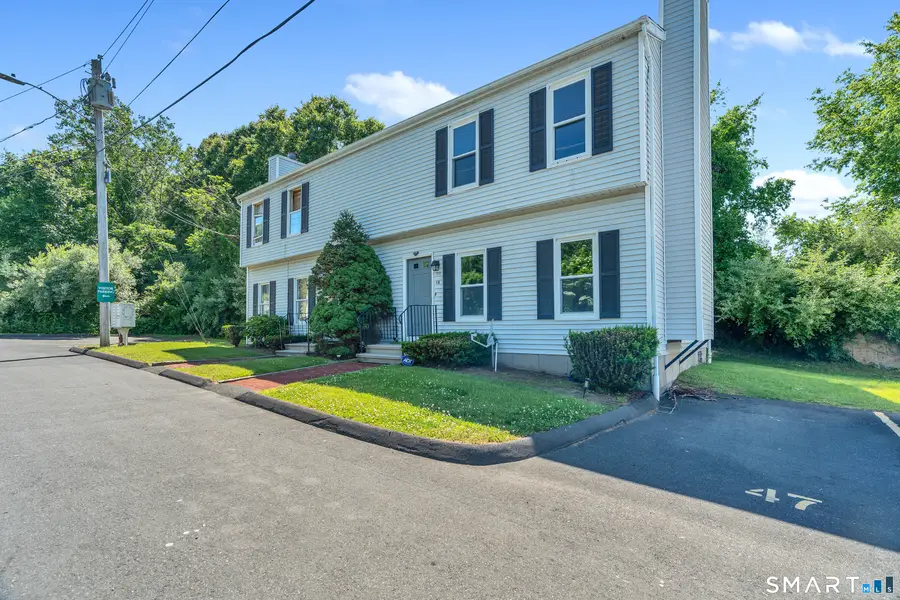 245 Colonial Avenue #16A, Waterbury, CT 06704 - #3