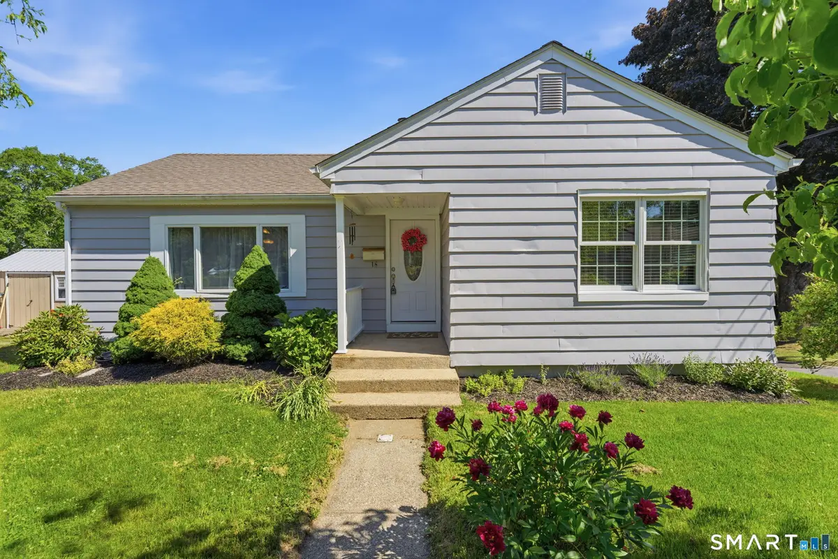 16 Park Avenue, Uncasville, CT 06382 - #1