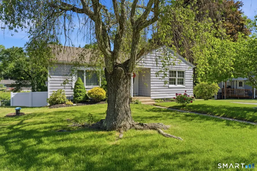 16 Park Avenue, Uncasville, CT 06382 - #3