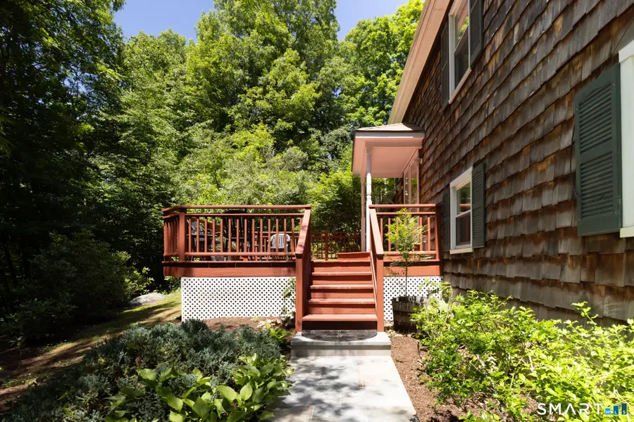 9 Firelight Drive, Danbury, CT 06810 - #3