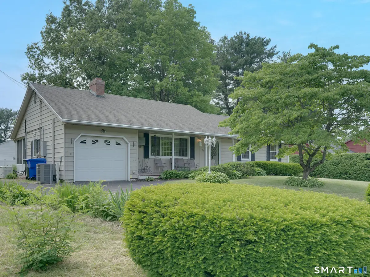 71 Crestwood Trail, East Hartford, CT 06118 - #1