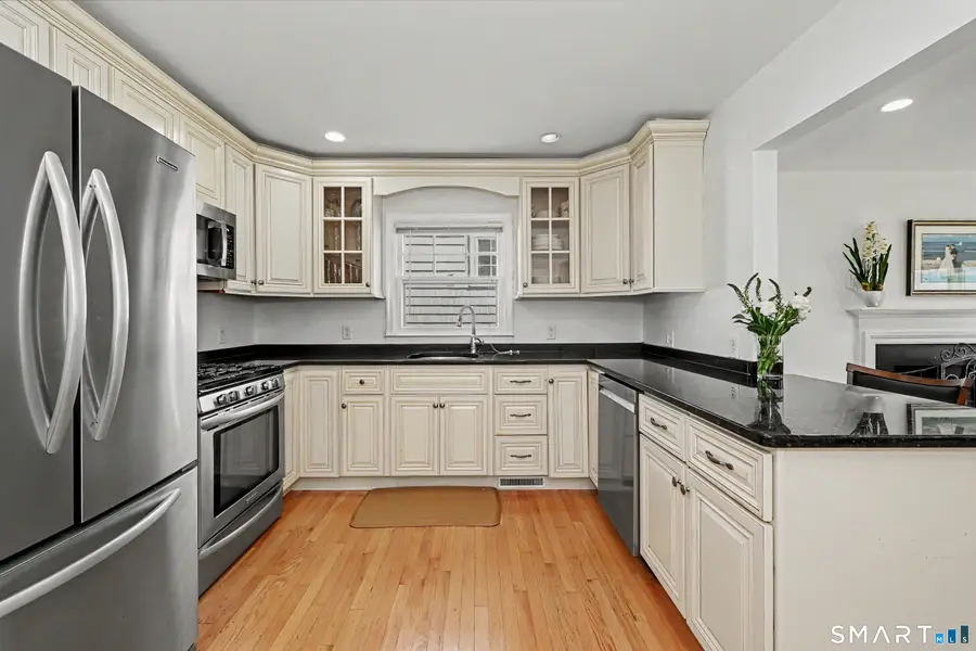 4 Cos Cob Avenue, Cos Cob, CT 06807 - #2