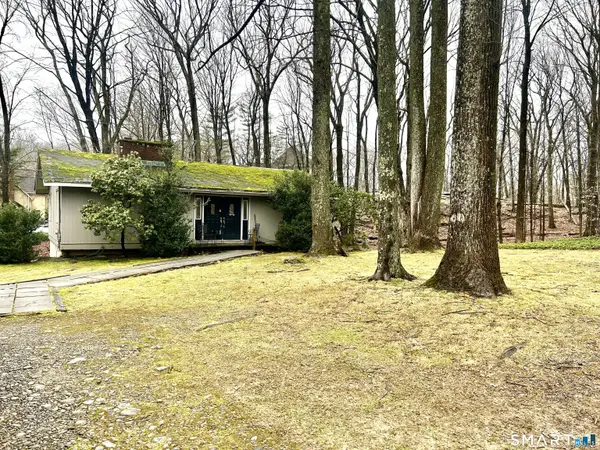 25 Lords Highway East, Weston, CT 06883