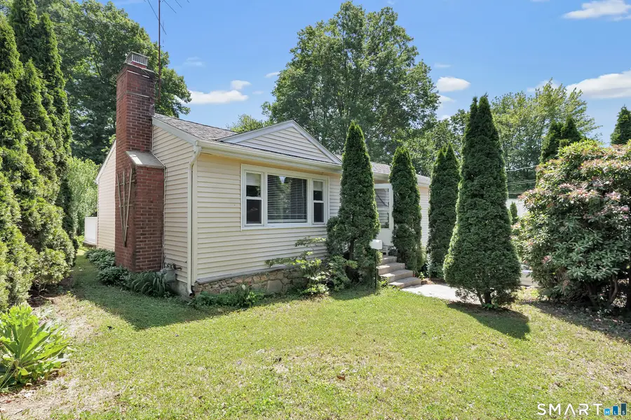 276 Griffin Avenue, Bridgeport, CT 06606 - #3