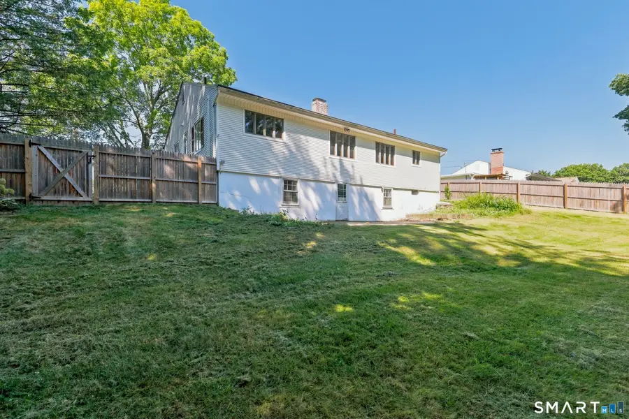 3 Brent Road, Manchester, CT 06042 - #3