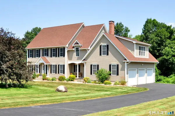 9 Appletree Lane, Granby, CT 06060