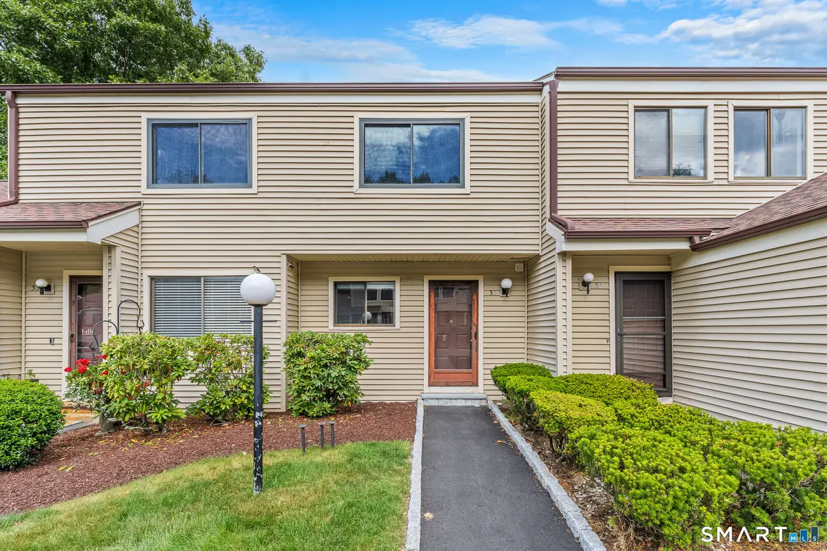 33 Deer Run #33, Bethel, CT 06801 - #1