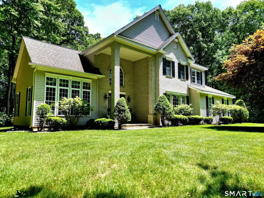 68 Troutwood Drive, New Hartford, CT 06057 - #3