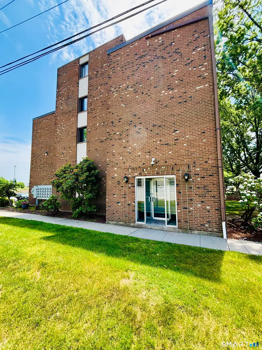 1168 Main Street #A3, Stratford, CT 06615 - #2