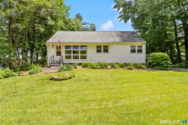 80 Briar Cliff Avenue, Waterbury, CT 06708