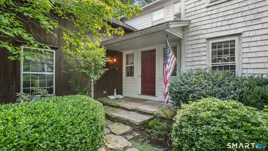 21 Fuller Road, Trumbull, CT 06611 - #3