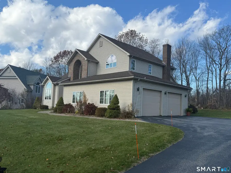 124 Suncrest Court, Torrington, CT 06790 - #3