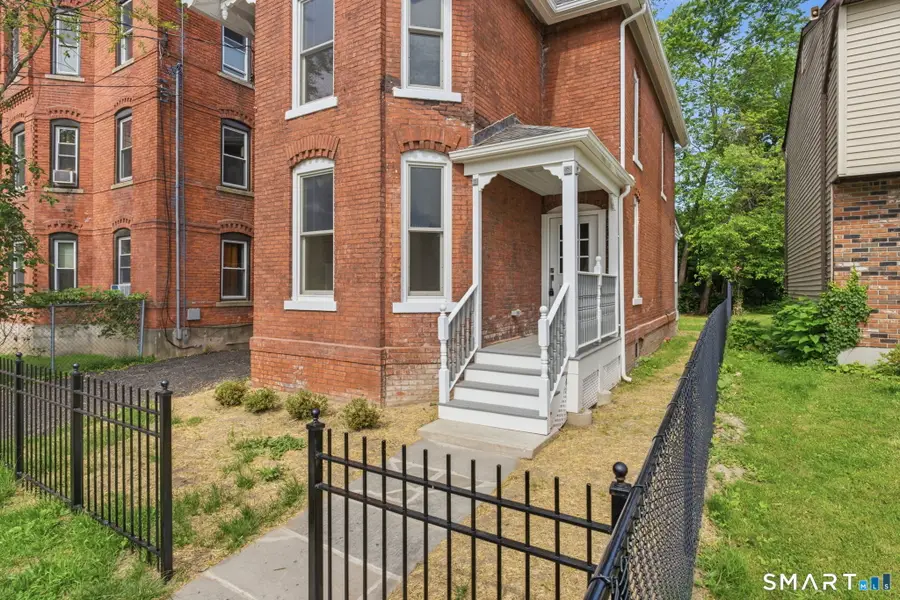 41 Center Street, Hartford, CT 06120 - #2