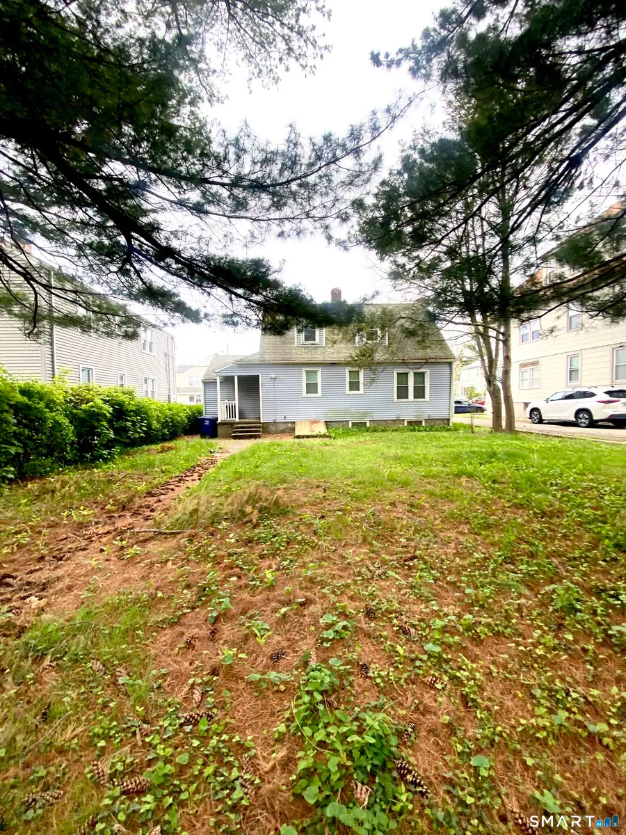 108 Princeton Street, Bridgeport, CT 06605 - #2
