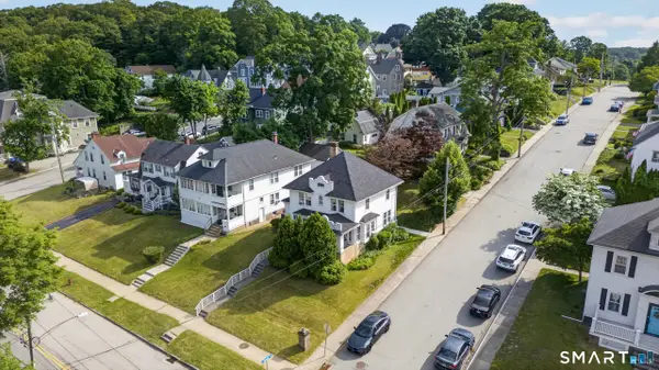 226 Broadway, Norwich, CT 06360
