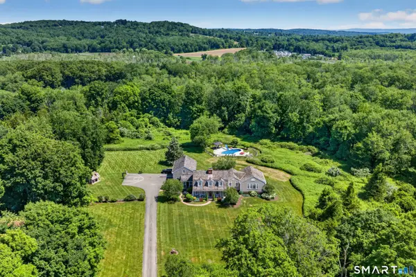 20 Head Of Meadow Road, Newtown, CT 06470