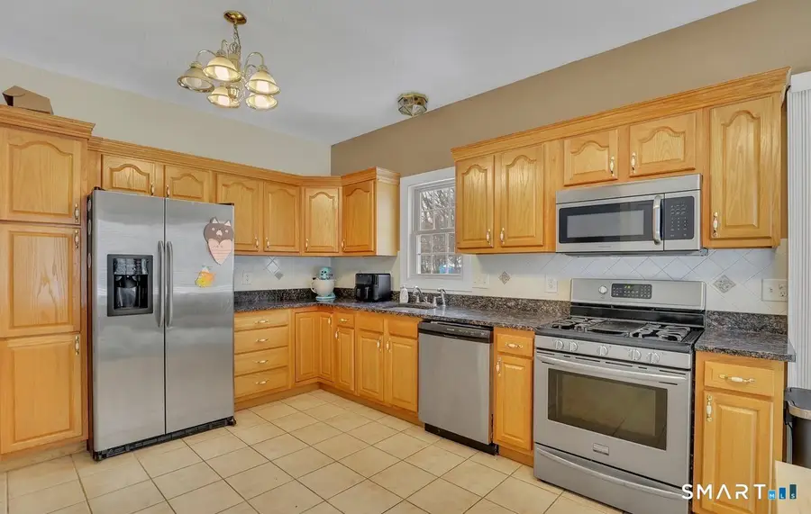 82 Summer Street #A, Southington, CT 06489 - #3