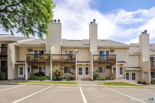 8 Rose Lane #18-10, Danbury, CT 06811
