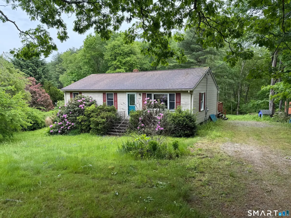 529 East Thompson Road, Thompson, CT 06277 - #1