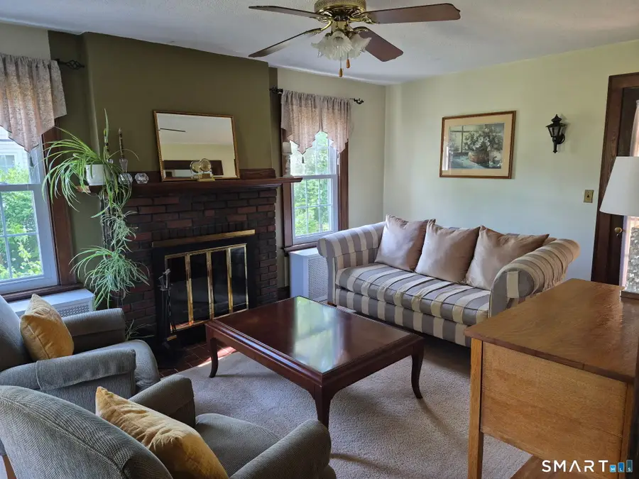 7 Usher Avenue, Plainville, CT 06062 - #2