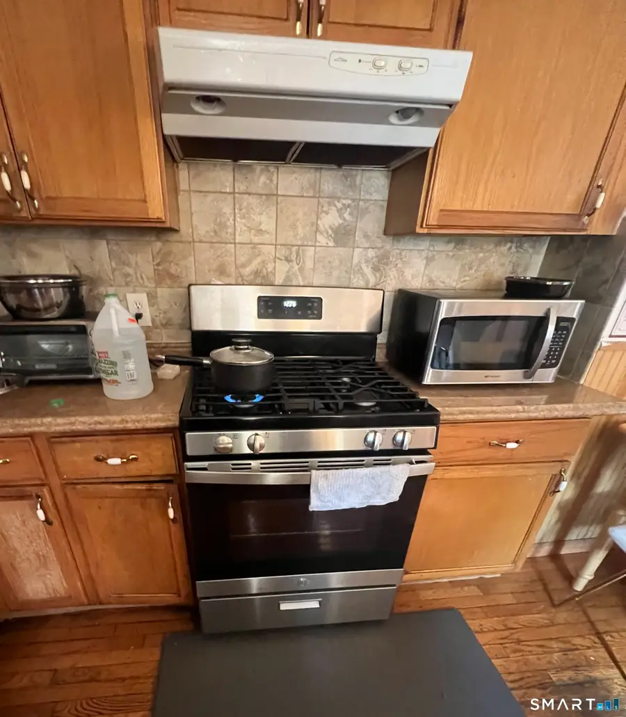 34 Raymond Street, Stamford, CT 06902 - #2