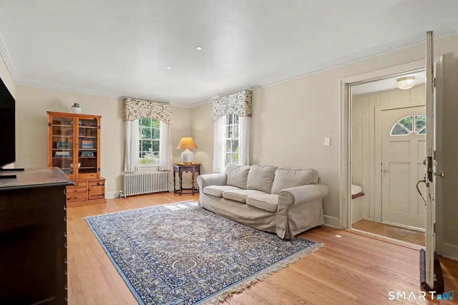 10 Koger Road, Trumbull, CT 06611 - #2
