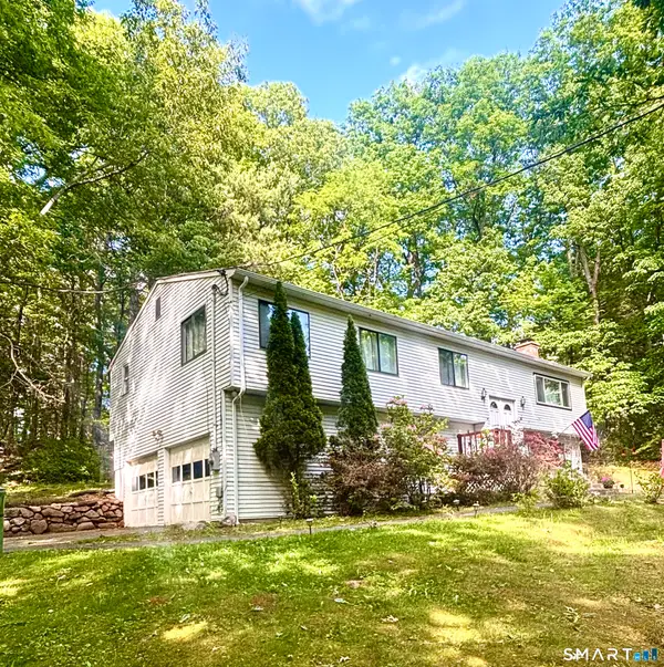 72 Old Meadow Plain Road, Simsbury, CT 06089