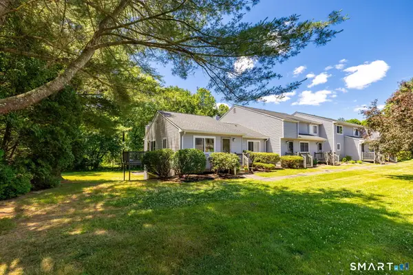 48 Chelsea Lane #48, East Granby, CT 06026