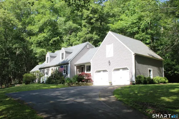 208 Ingham Hill Road, Old Saybrook, CT 06475