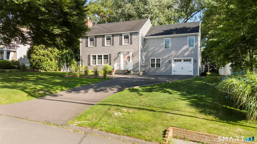 77 Lawlor Terrace, Stratford, CT 06614 - #2