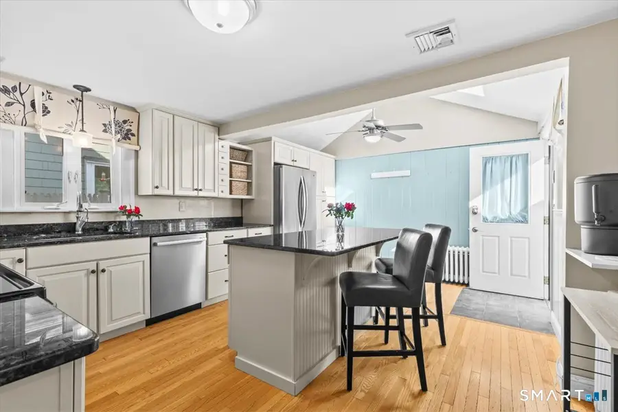 57 Warwick Street, West Hartford, CT 06119 - #2