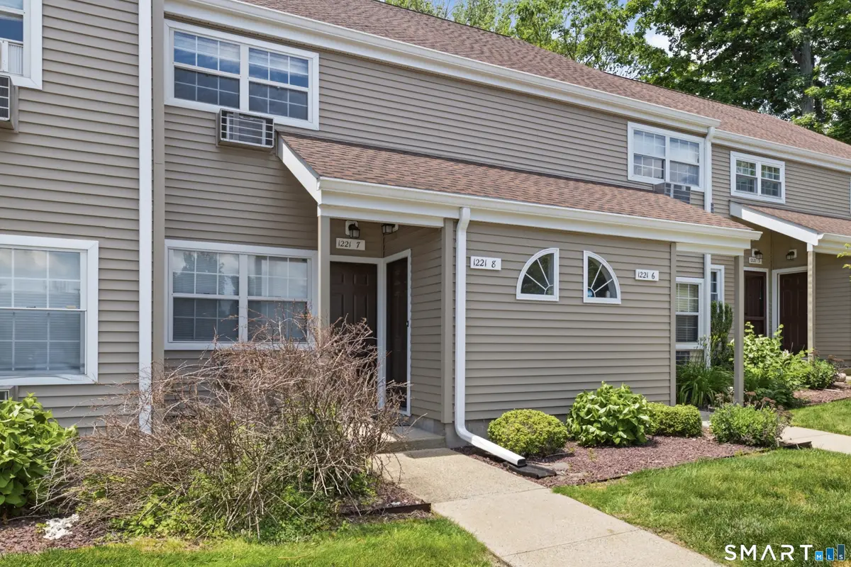 1221 Washington Street #8, Middletown, CT 06457 - #1