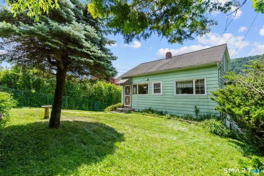 9 Lavelle Avenue, New Fairfield, CT 06812 - #2