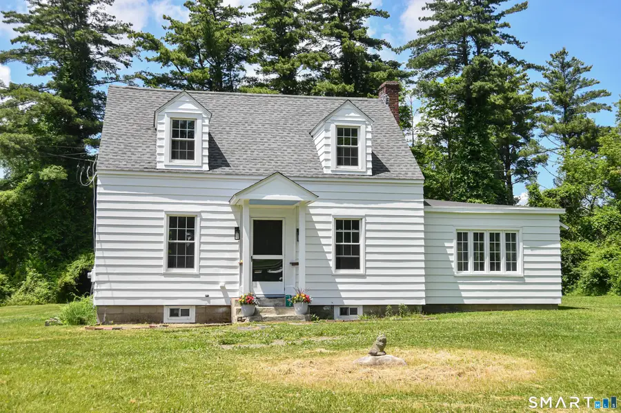 142 Gay Street, Sharon, CT 06069 - #3