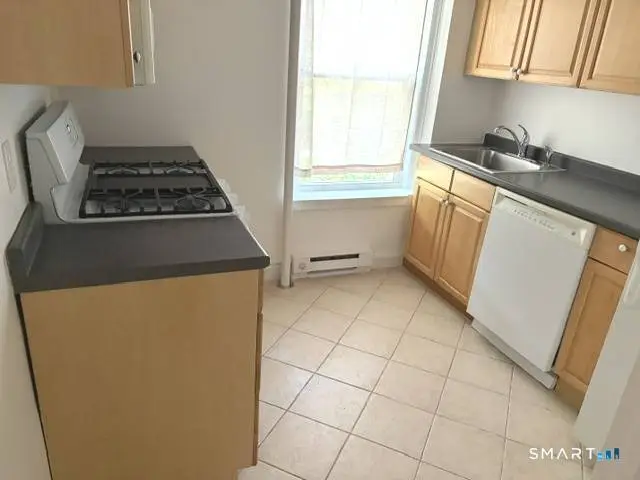 134 Summer Street #1B, Stamford, CT 06840 - #2