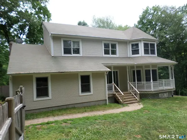 48 Brookview Circle, Manchester, CT 06040