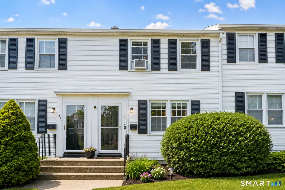 355 Sylvan Knoll, Stamford, CT 06902 - #1
