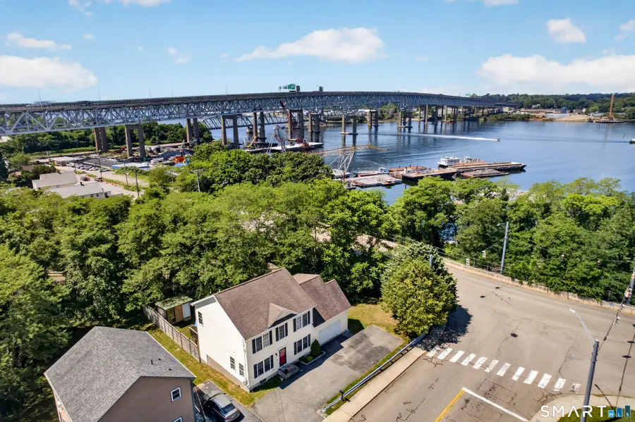 5 Grove Avenue, Groton, CT 06340 - #2