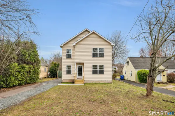 39 Robbins Avenue, Newington, CT 06111