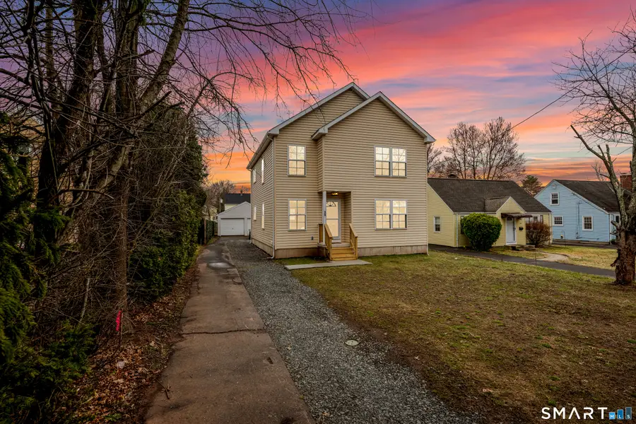 39 Robbins Avenue, Newington, CT 06111 - #2