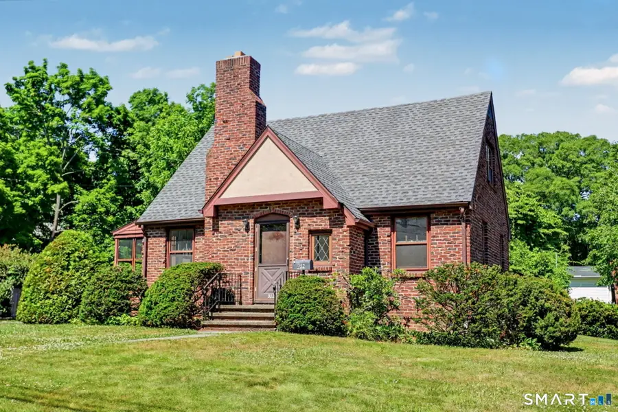 312 Bennett Street, Fairfield, CT 06825 - #3